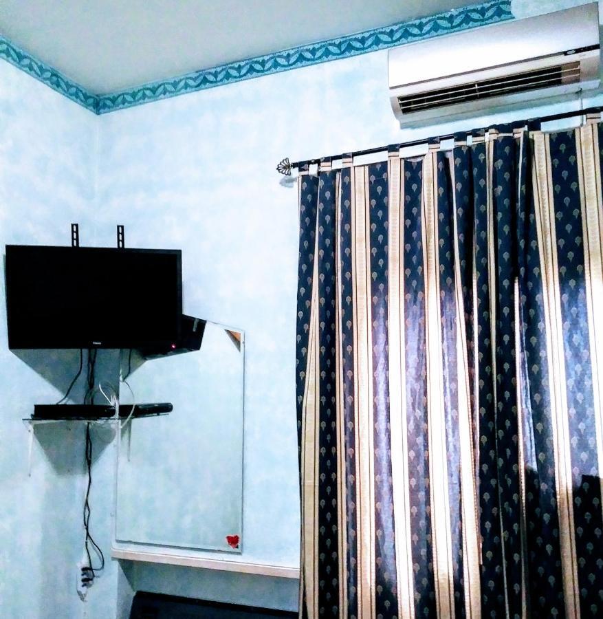 הוילה מגדל אגם פוצ'יני Casa Tonfoni מראה חיצוני תמונה