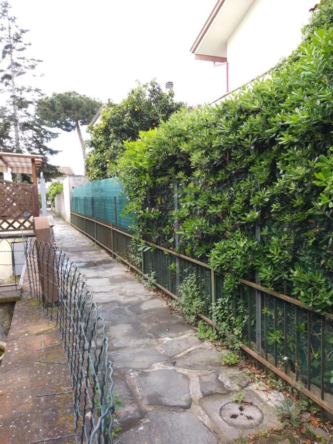הוילה מגדל אגם פוצ'יני Casa Tonfoni מראה חיצוני תמונה